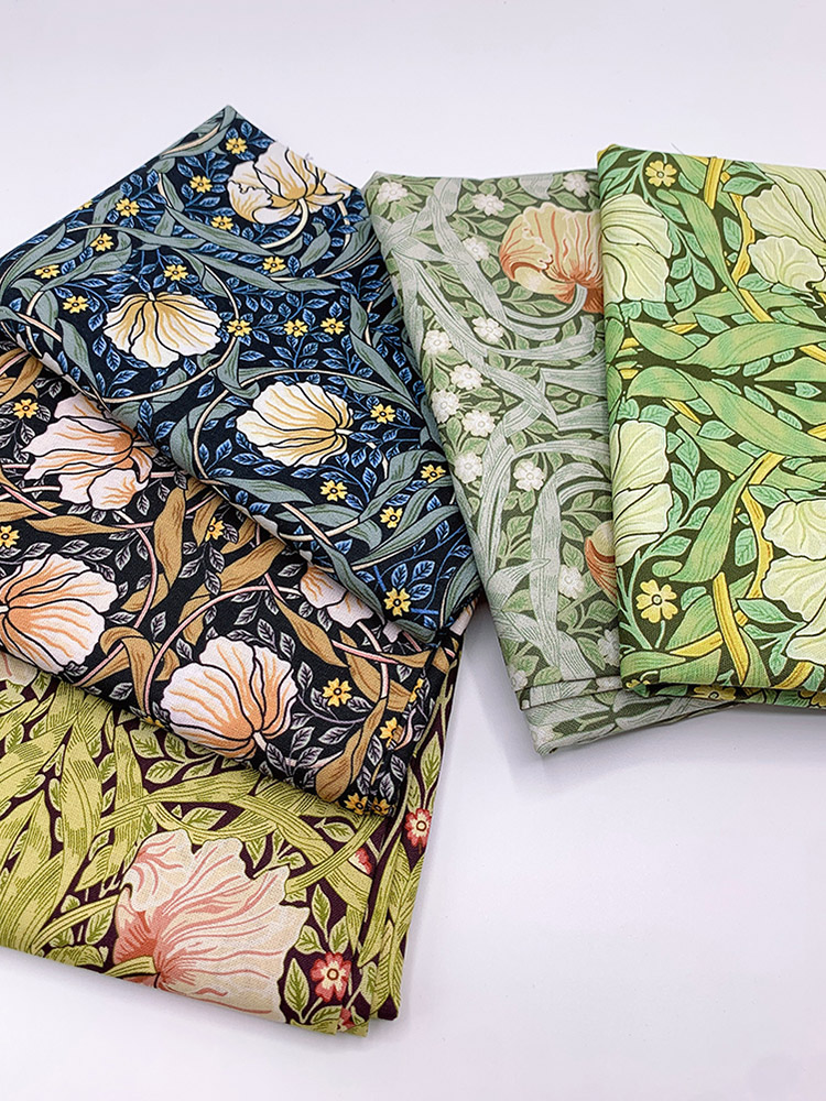 Embroidery Room - قماش قطني ويليام موريس ماجبي، قماش