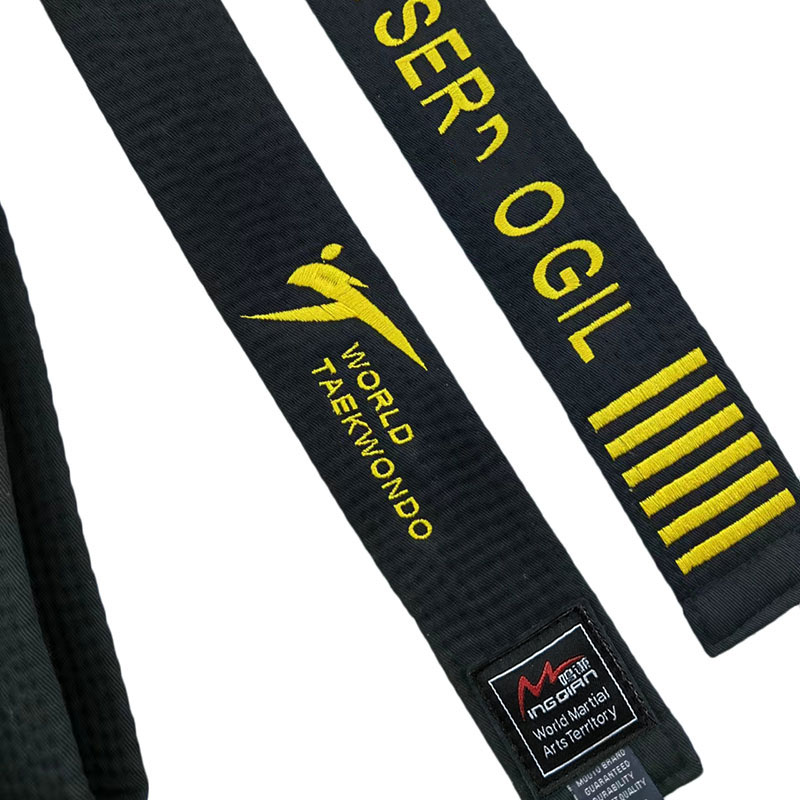 WTF World التايكوندو حزام أسود - مراجعة Embroidery World وسعره