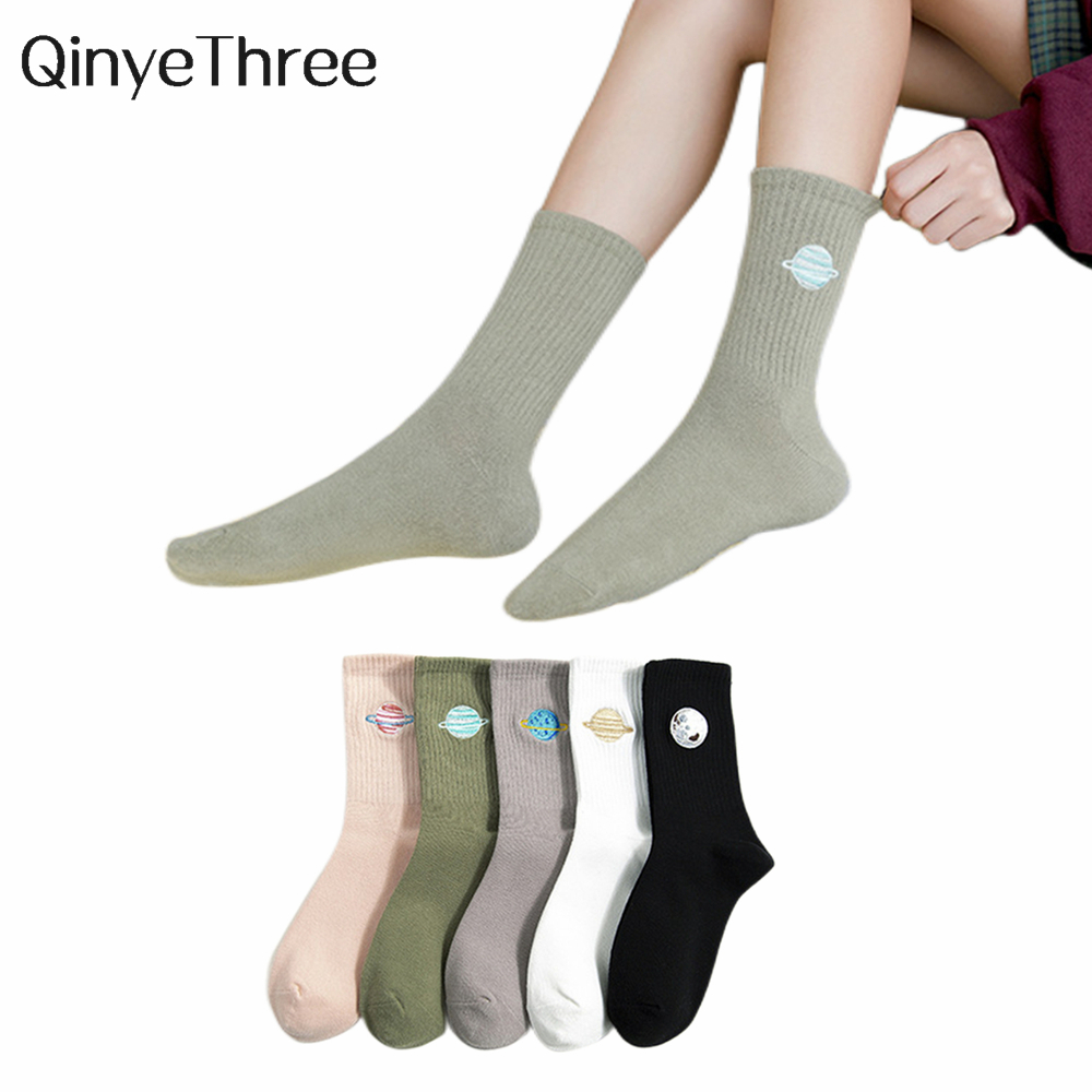 النساء جميع المواسم موضة جديدة - مراجعة Embroidery On Socks وسعره