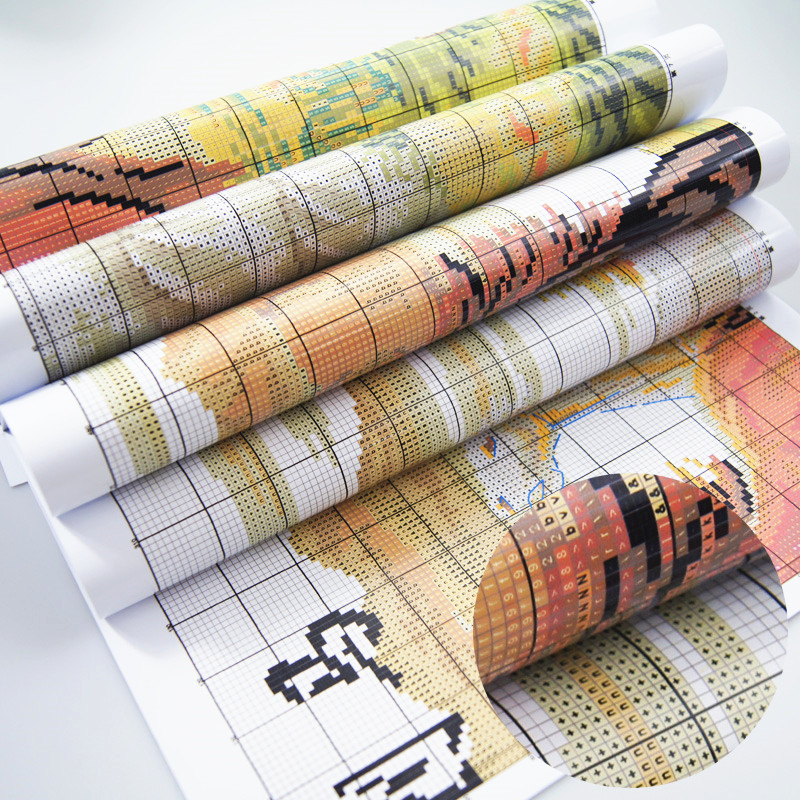 مجموعة تطريز متقاطع بنمط خرائط - مراجعة Embroidery World وسعره